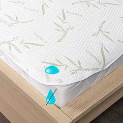 Protecție saltea 4Home Bamboo impermeabilă cu elastic, 140 x 200 cm